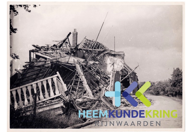 Pannerden scheepswerf in 1945 huis van Wortelboer Coll. J.van Ingen